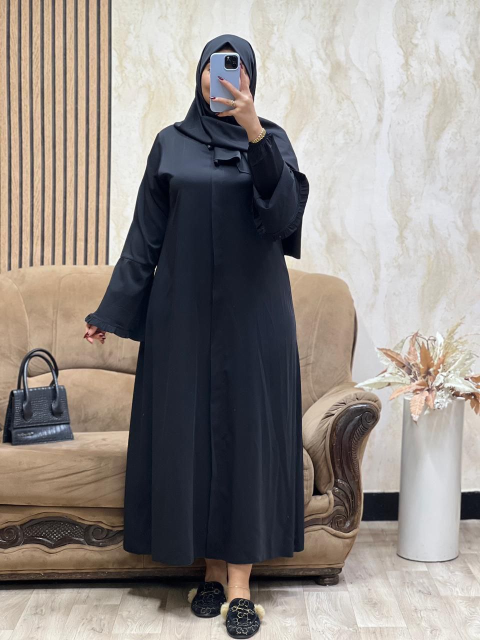 Abaya Sofia – Minimalisme & Manches Volantées