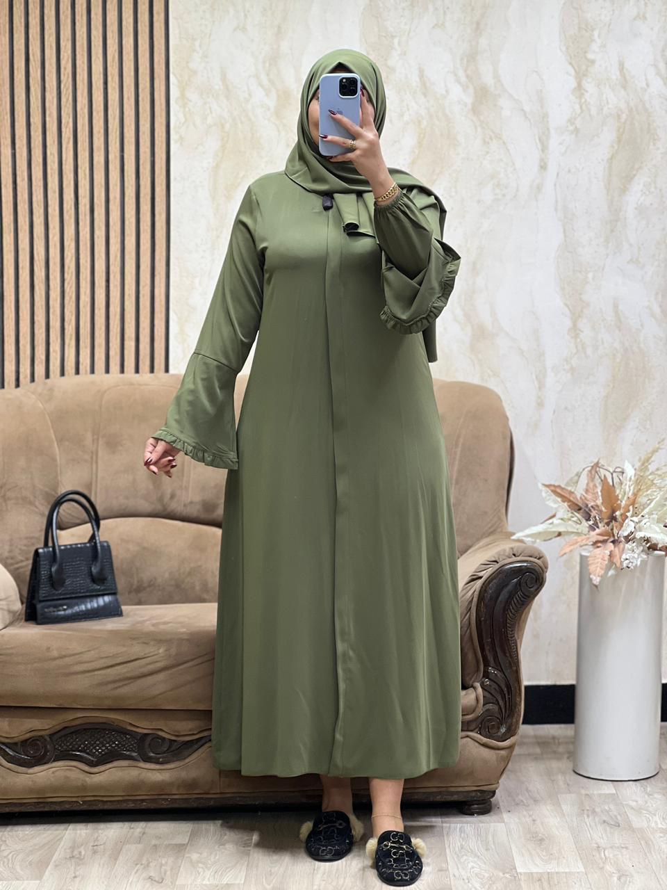 Abaya Sofia – Minimalisme & Manches Volantées